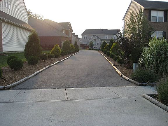 4th image of 3423 Top Flite Ln