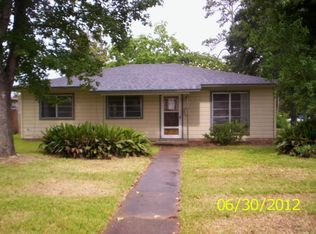 4975 Beaumont Dr, Beaumont, TX 77708