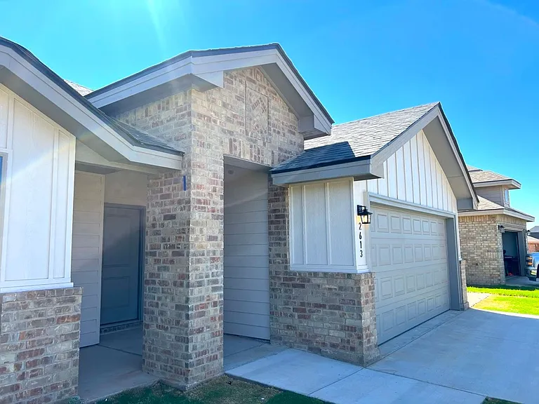 2613 S County Road 1104 — Photo 3