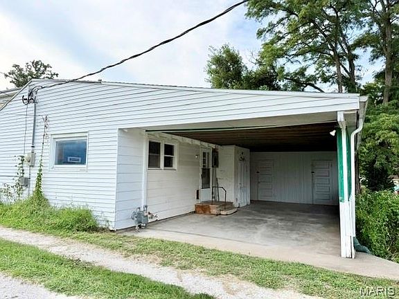 3rd image of 311 S Lane St