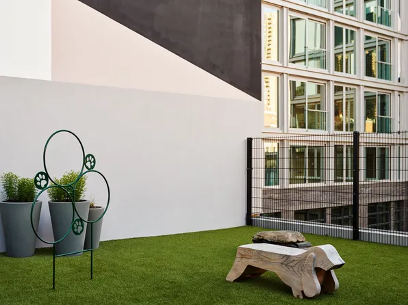 547 West 47th Street image 15 of 25