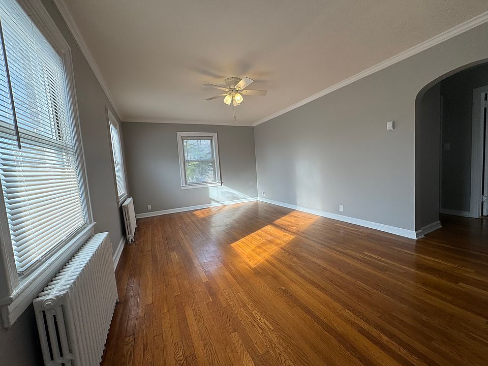 1st image of 181 Cromwell Ave #2A