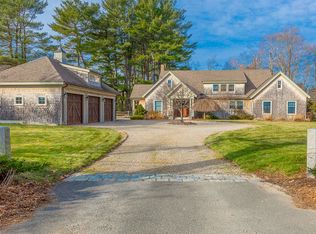 792 Bay Rd, South Hamilton, MA 01982