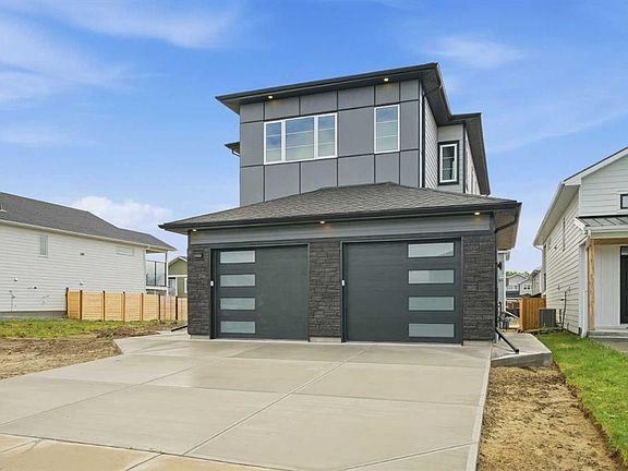 3rd image of 4566 N 40th Ave S