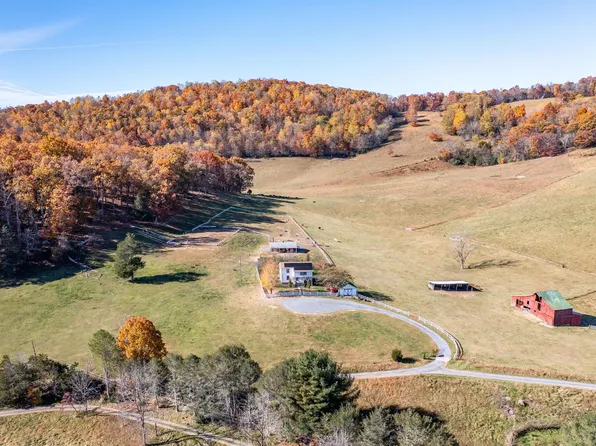 75 Margarets Ln, Lexington, VA 24450