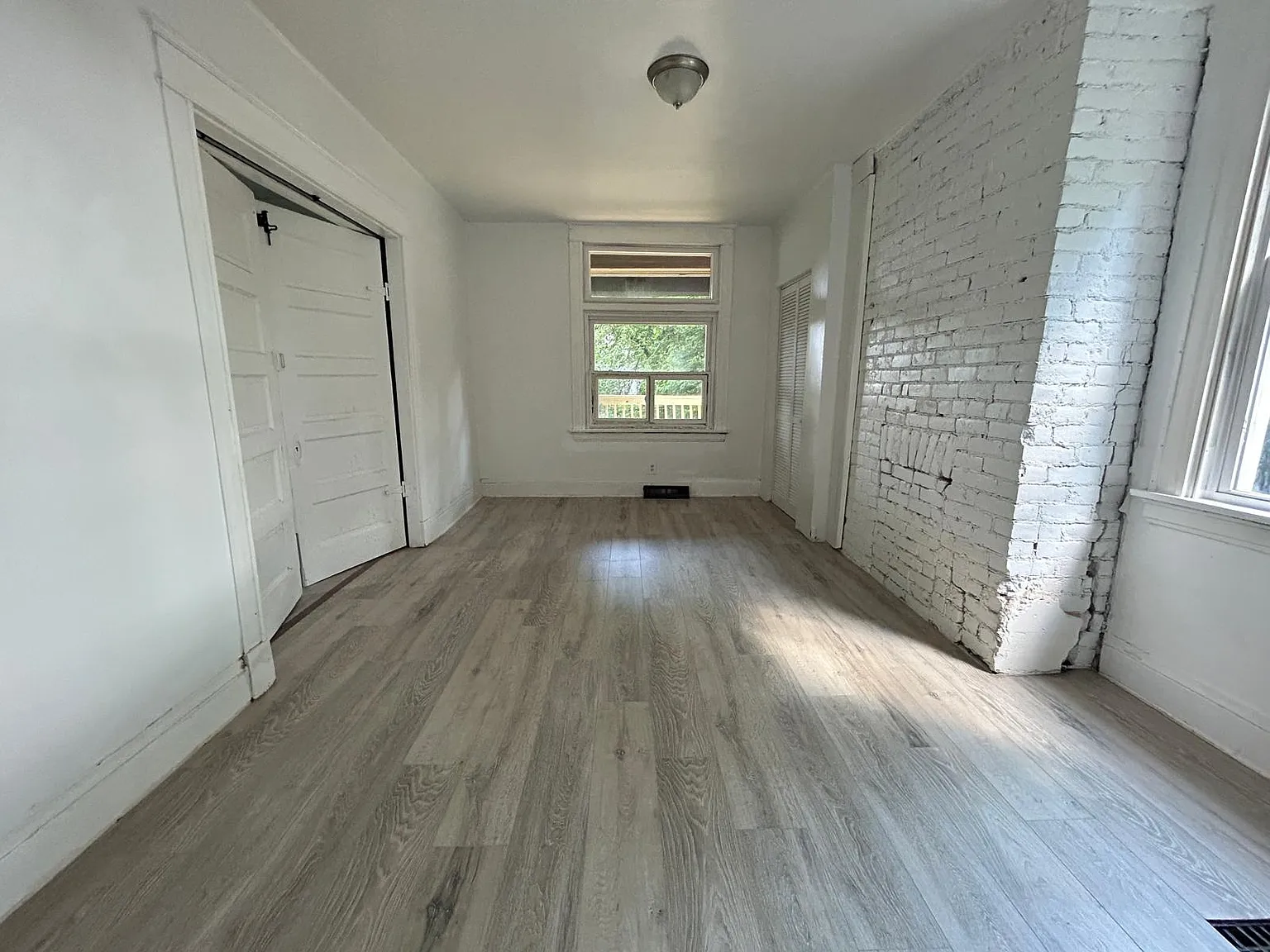 3719 Laclede Avenue - 1 — Photo 2