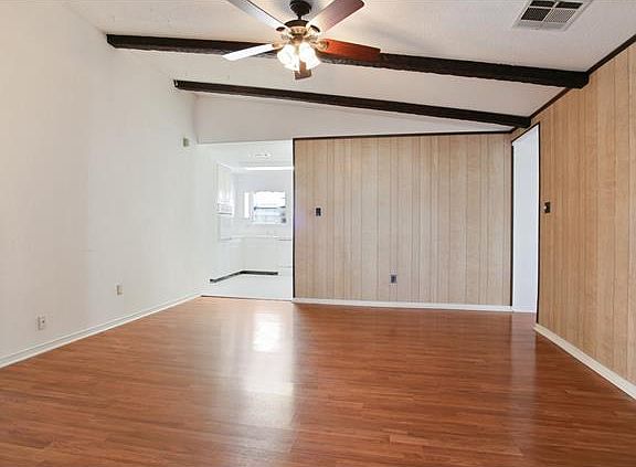 4th image of 138 Willowbrook Dr