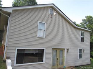 545 Hitching Post Rd, Mill Spring, NC 28756