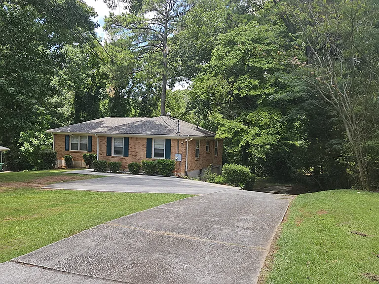 2679 Rollingwood Ln — Photo 19
