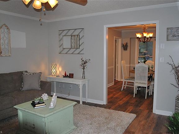 4th image of 1106 Pepper Hill Rd