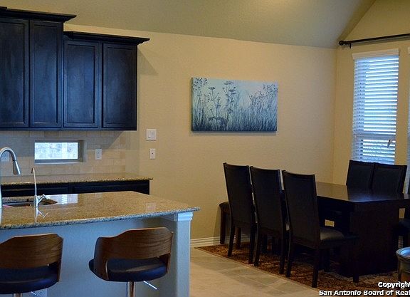 5th image of 226 Norwood Ct