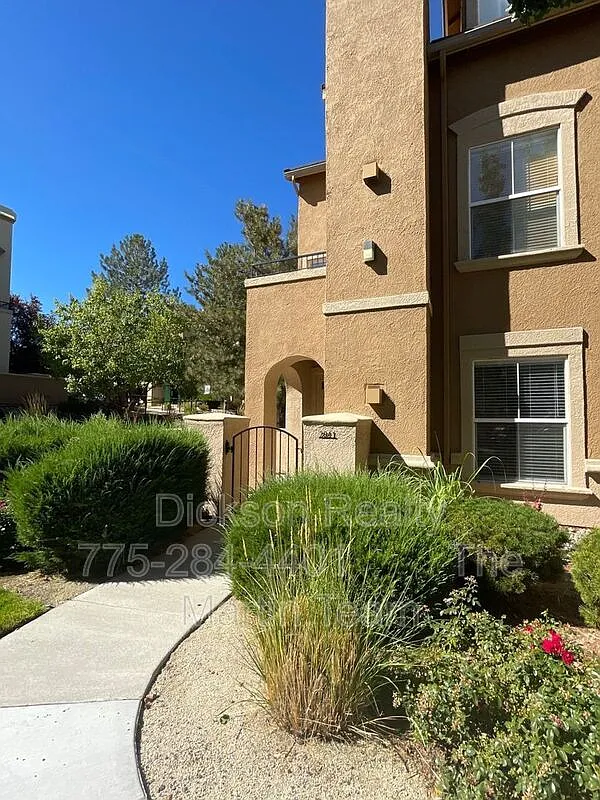 Building Photo - 17000 Wedge Pkwy #2811