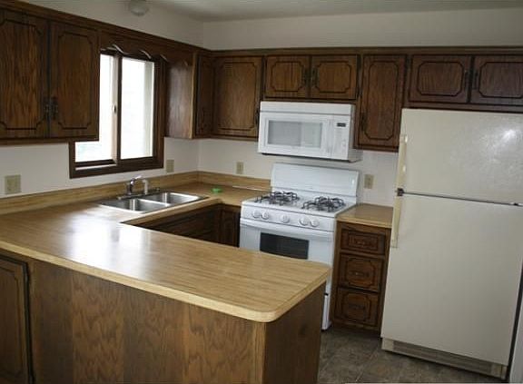 3rd image of 8101 College Park Dr N