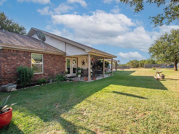 4th image of 755 County Road 4390