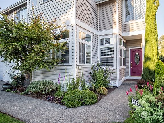 2nd image of 23320 57th Avenue S #34