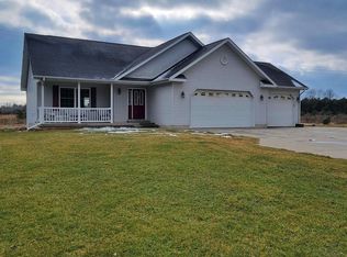 13897 Beaver Rd, Saint Charles, MI 48655