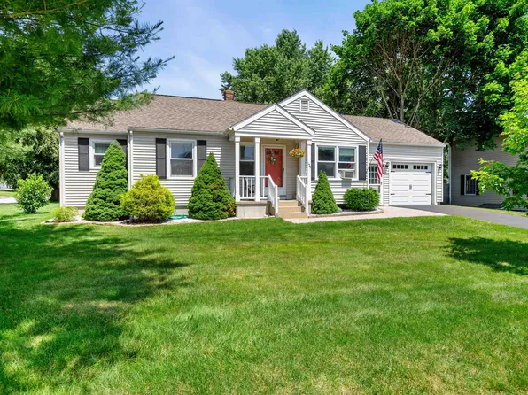 155 Lynwood Lane, Manchester, NH 03109