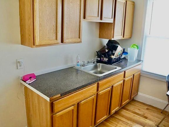 2nd image of 6 Harvard Park Floor 1
