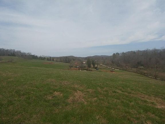 4th image of 9805 Paw Paw Plains Rd