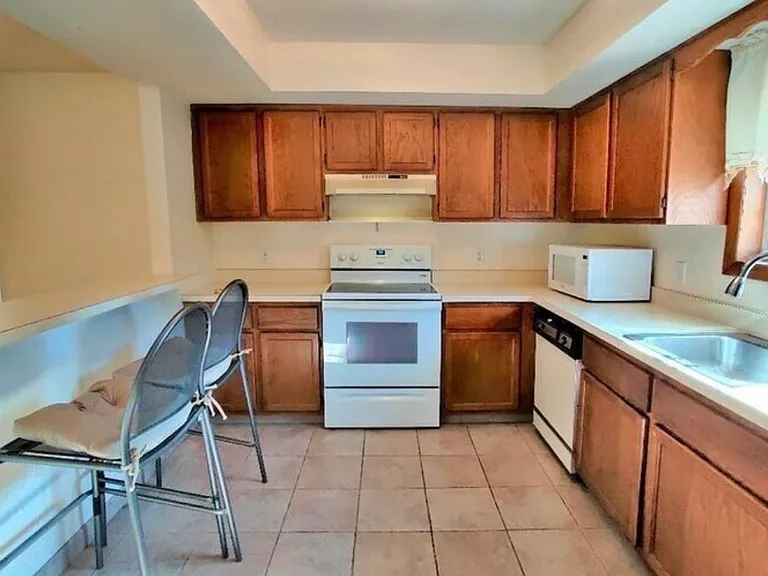 1201 Sunfield Dr — Photo 17