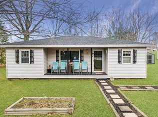10323 Walnut St, Whitesville, KY 42378