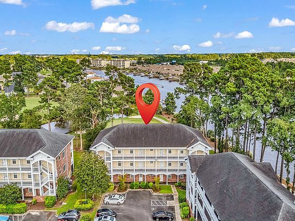 3rd image of 705 Riverwalk Dr. #101
