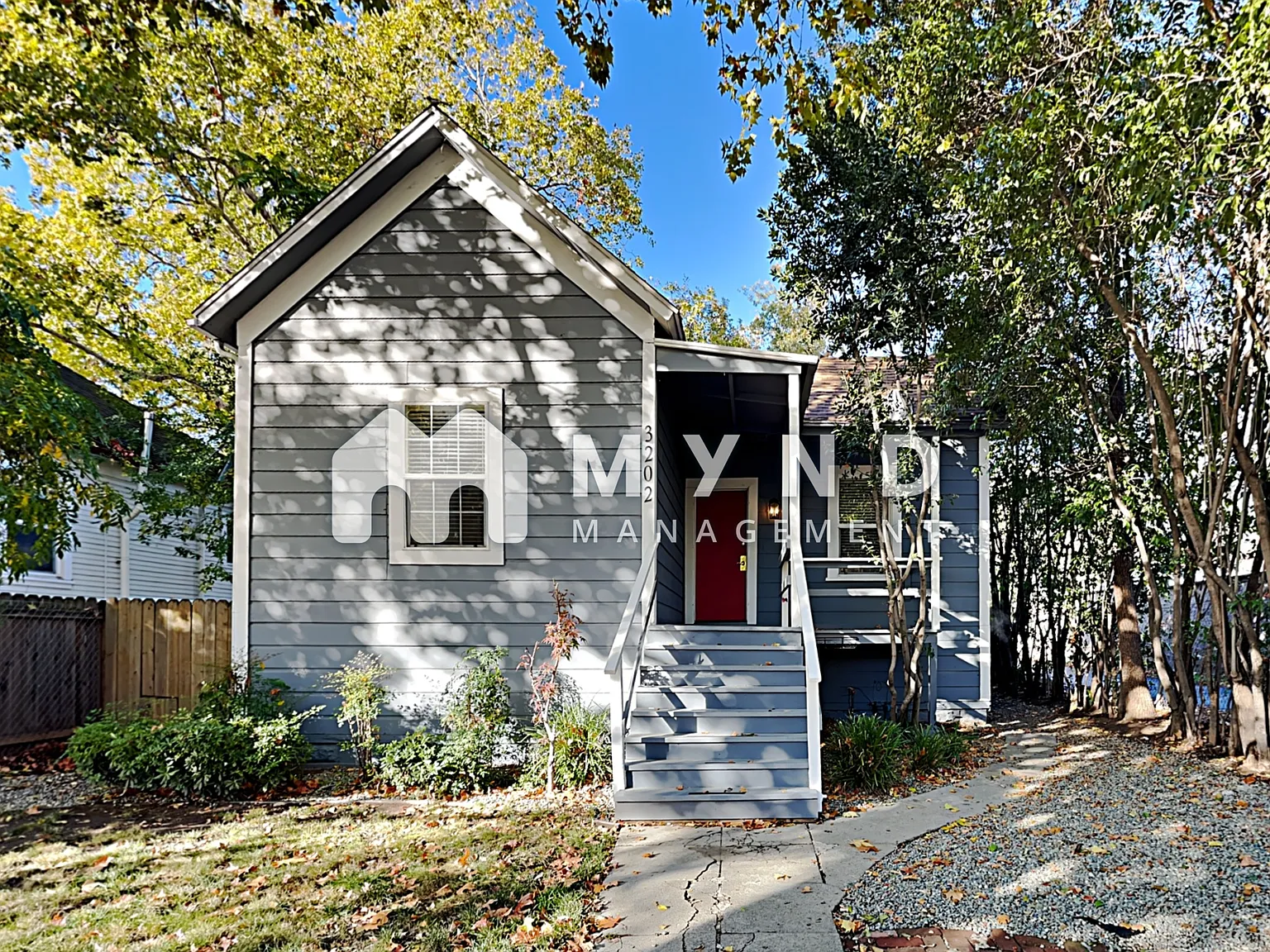 3202 33rd St photo 1