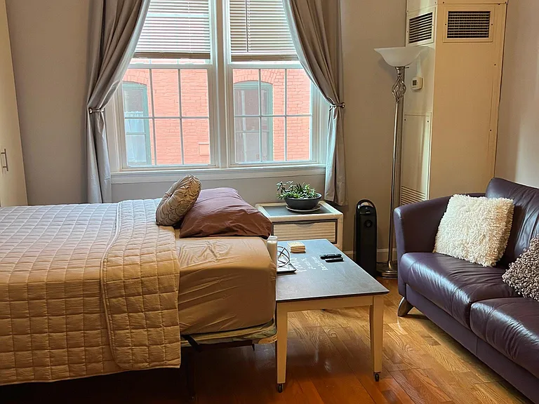 201 Massachusetts Ave NE #311 — Photo 4