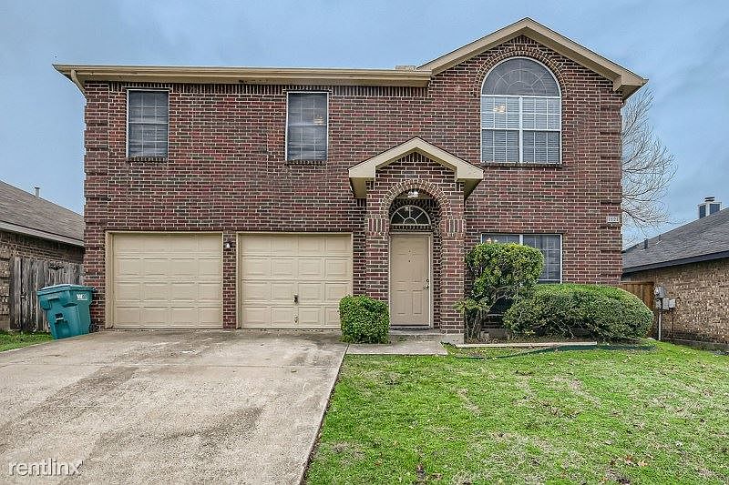 1st image of 1121 Parker Ct