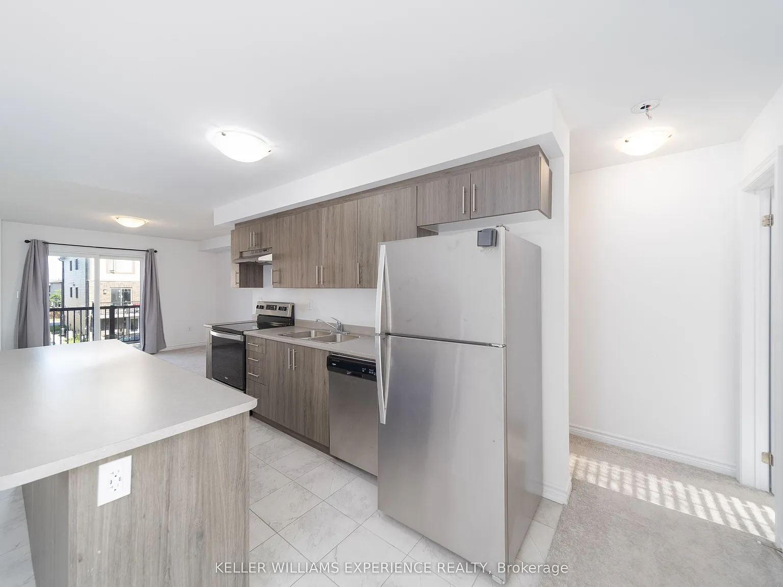 2 bed, $2,250 — Photo 3