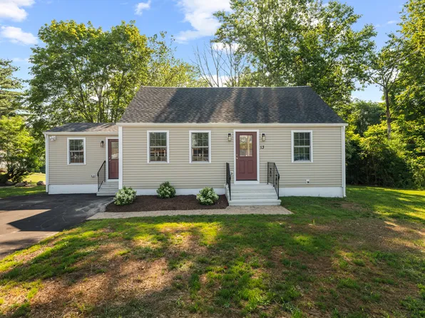 13 Brushy Plain Road, Branford, CT 06405