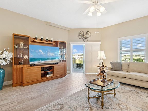 3rd image of 403 Tarpon Ave APT 106