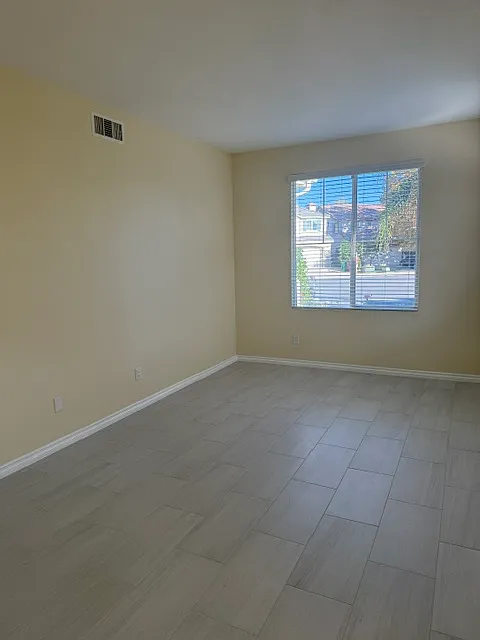 4 bed, 3074 sqft, $3,600 — Photo 3