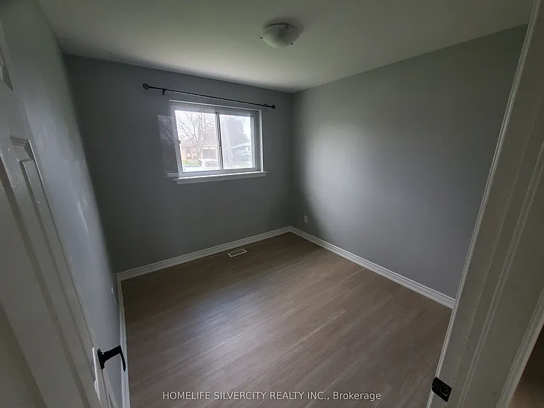 9 Belmont Dr — Photo 15