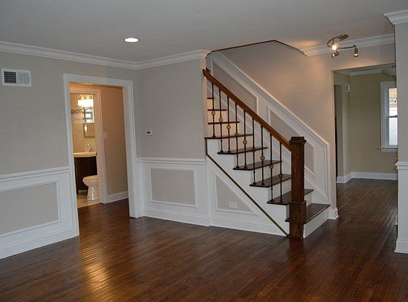 2nd image of 3309 Lincoln St
