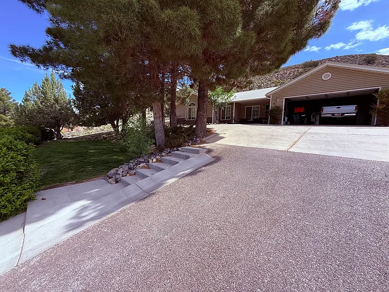 8178 N Diamond Valley Dr — Photo 4