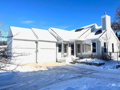 4032 Alberta Dr NE, Rochester, MN, 55906