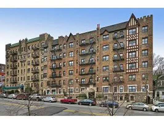 Sold by Calabrese Real Estate | media 30