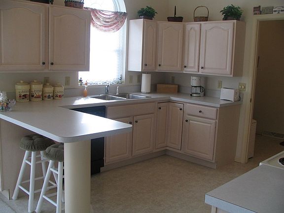 Upgraded Kitchen