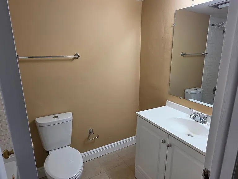4158 Pinelake Ln #202 — Photo 10