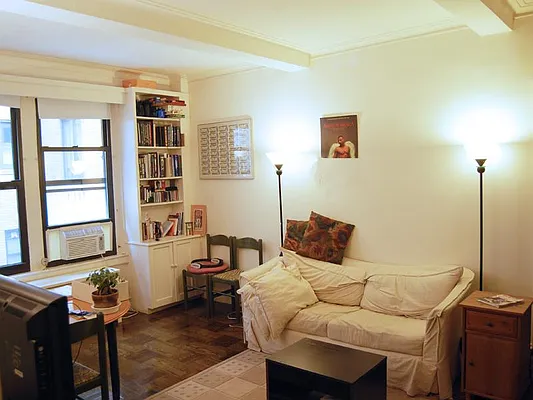 Sold by Sotheby's International Realty | media 31