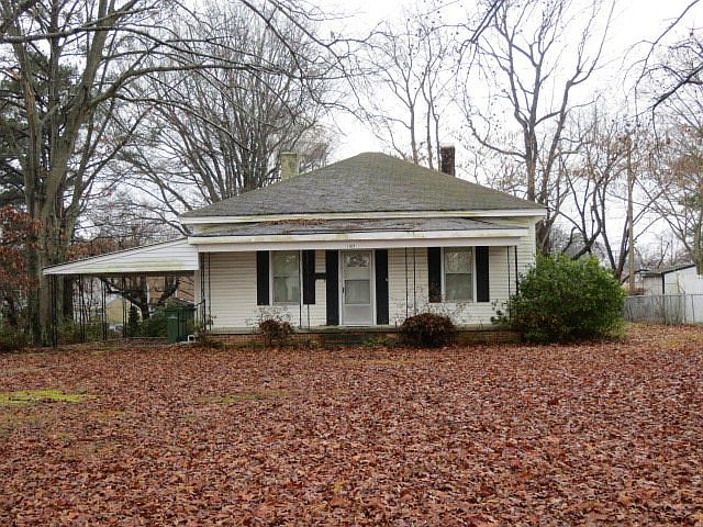 1st image of 1105 Carolina St