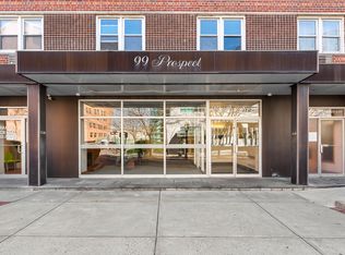 99 Prospect St APT 2J, Stamford, CT 06905