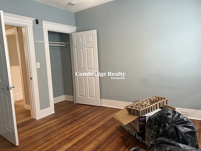 35 Cameron Ave #2T — Photo 16