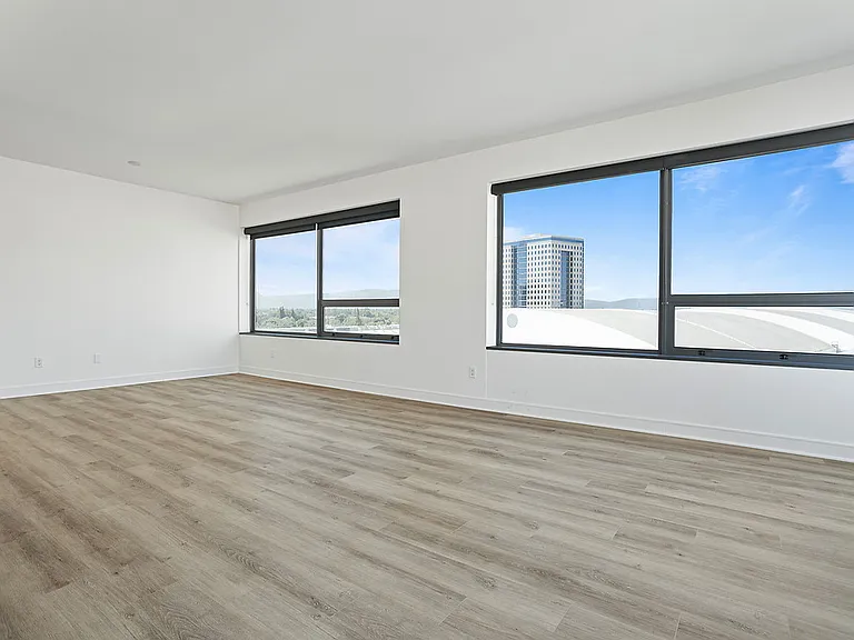 360 Residences — Photo 28
