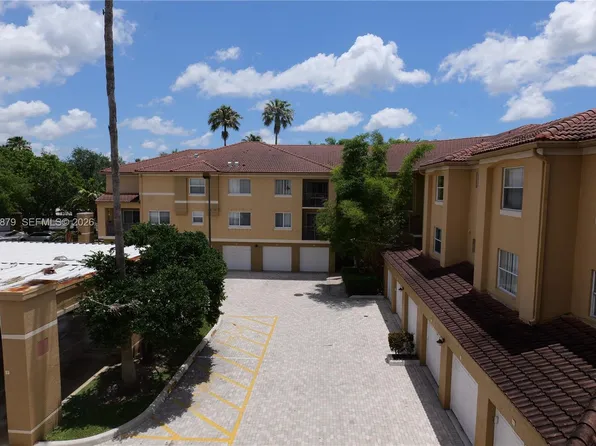 771 N Pine Island Rd APT 308, Fort Lauderdale, FL 33324