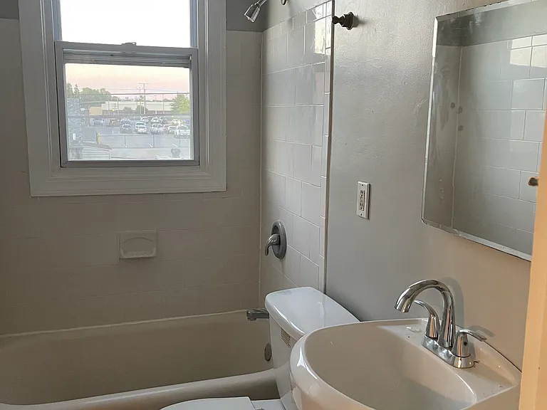 1807 Neville Dr #3 — Photo 9