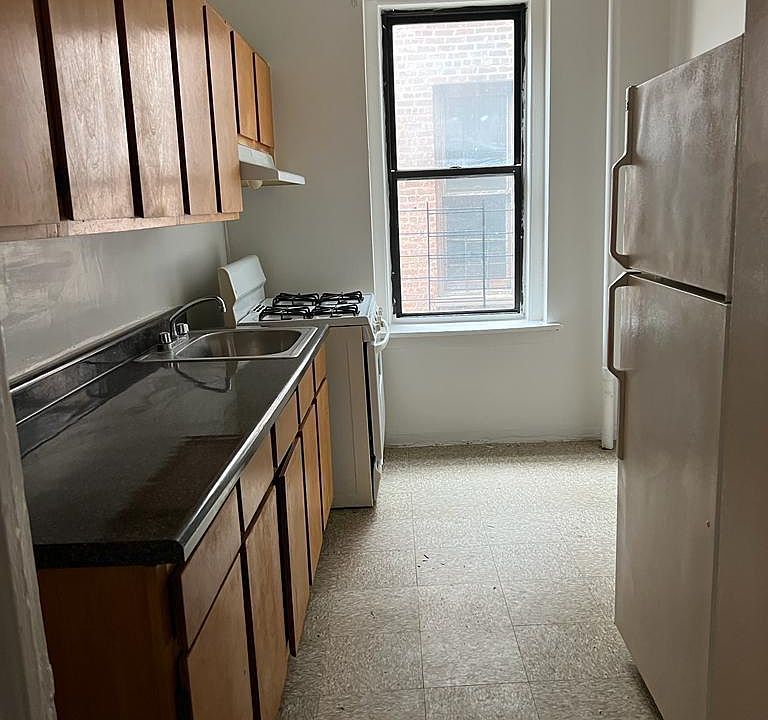 2157 Holland Ave Bronx NY | Zillow