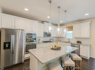 5608 Creek Indian Dr, Sugar Hill, GA 30518