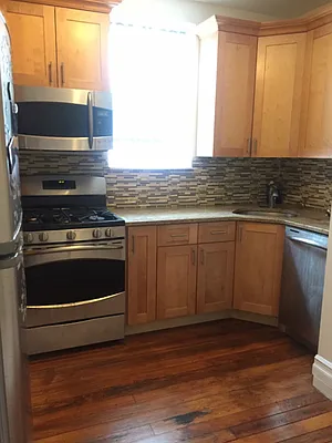 Rented by Limestone Realty Bklyn, LLC | media 17